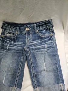 Womens Amethyst Denim Shorts. Size 0. Waist 28.  Embrodried. Blue.  - Picture 1 of 12