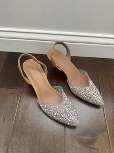 ✨ Un nuevo día zapatos de fiesta de vestir plateados con estrás y tacones para mujer talla 8 ✨ - Imagen 1 de 4