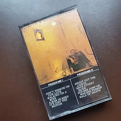 RICHARD and LINDA THOMPSON Shoot Out The Lights STEREO CASSETTE TAPE Foto 1 de 3