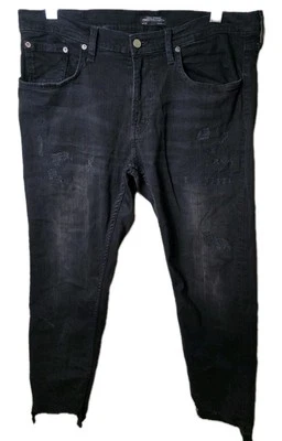 ZARA WOMAN PREMIUM DENIM COLLECTION BLACK JEANS USA SIZE 12 DISTRESSED - Image 1 of 4
