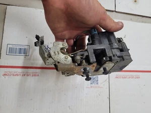 2004-2007 FORD FREESTAR REAR HATCH DOOR LOCK ACTUATOR OEM - Picture 1 of 2