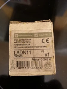 Telemecanique Auxiliary Contact Block (LADN11) - Picture 1 of 3