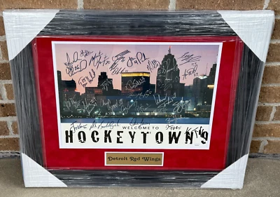 1996/97 Stanley Cup Champion Detroit Red Wings Team Signed Framed Poster JSA COA - Image 1 of 3