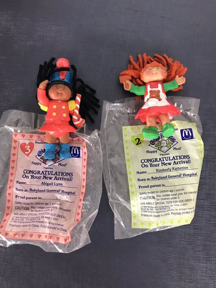 Vintage McDonalds Cabbage Patch Kid Abigail Kimberly Santas Helper Doll 1994 - Image 1 of 4