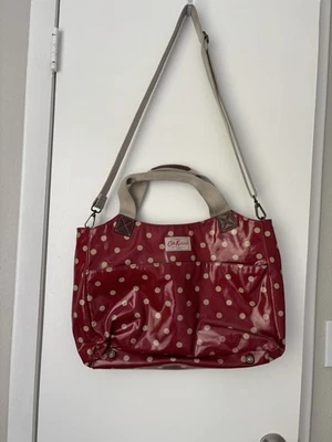 Cath Kidston Rojo Beige Lunares Vinilo Bandolera Bolso Mensajero Bolso Cartera Foto 1 de 4