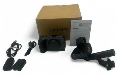 Sony FX30 Cinema Line 4K APS-C Kamera Body XLR Handle Unit OVP MwSt - Bild 1 von 4
