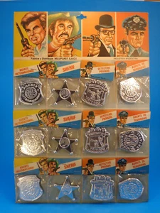 VINTAGE BADGES SET on RETAIL CARD (POLICE, SECRET AGENT, DETECTIVE, SHERIF) 1960 - Picture 1 of 6