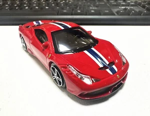 Bburago 1:43 Ferrari 458 Speciale Metal Model Car New in Box - Picture 1 of 6