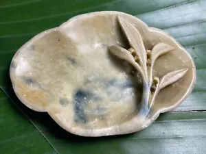 Soapstone collectible carved ashtray or Trinket dish with flower and leaf motif - Picture 1 of 4