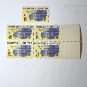 # 1556 - 1975 10c Pioneer 10 and Jupiter - (Block & single) - Picture 1 of 1