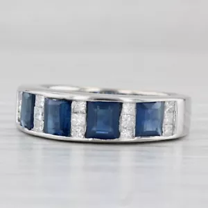 Anillo De Zafiro Azul Con Diamantes De 2.45ctw En Oro Blanco De 14k Talla 7 - Imagen 1 de 10