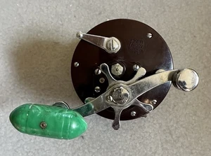 Carrete de pesca Penn 309 Super Peer Level Wind acero inoxidable baquelita años 60 EXC - Imagen 1 de 9