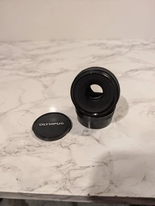 Olympus OM-System Zuiko 80mm f/4 Auto 1:1 Macro Lens + Case - Picture 1 of 9