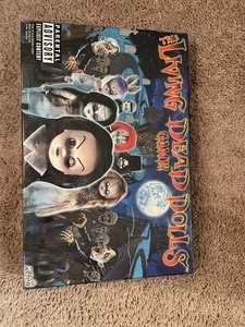 The Living Dead Dolls gioco da tavolo 2003 Mezco Toyz vintage completo mai usato 90069 - Foto 1 di 6