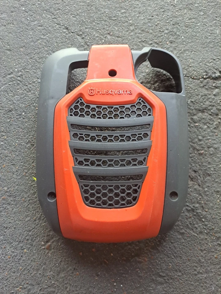 Cubierta de repuesto para cortacésped Husqvarna Foto 1 de 4