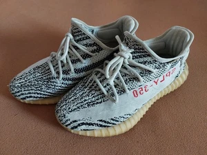 adidas Yeezy Boost 350 V2 Zebra Größe US 9,5 - Bild 1 von 7