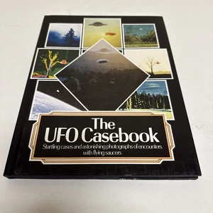 The UFO Casebook (1982, Orbis Publishing, Hardcover) Very Good Cond! Rare Book! - Foto 1 di 7