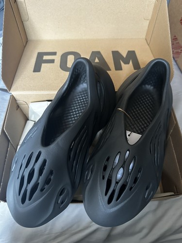 Adidas Yeezy schiuma RNR