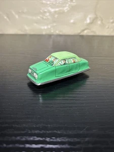 Antique 1950s Tin Wind-Up Toy Car Litho Windup Green - Picture 1 of 7