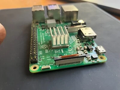 Placa Raspberry Pi 3 Modelo B  Foto 1 de 4
