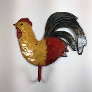 Gancho de Gallo de Metal Cocina Granja Pintado a Mano Mimi Creaciones del Viejo Mundo - Imagen 1 de 4