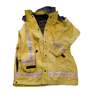 Watershed Goretex Rain Jacket Men's XLarge - Picture 1 of 6