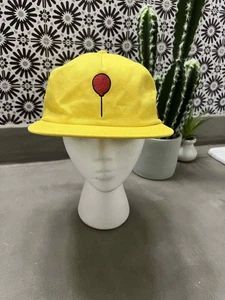 Vans Mütze Kappe gelb Riemen hinten House of Terror IT Pennywise Ballon Halloween - Bild 1 von 6