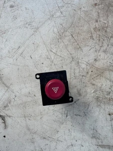 Honda S2000 2000-2004 botón de peligro  - Imagen 1 de 5