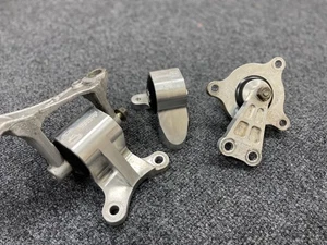 Innovativi supporti motore billetta per Honda Civic EP3 e Integra DC5 K20  - Foto 1 di 8