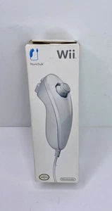 Controlador Nintendo Wii Blanco Nunchuck RVL SXO4 EE. UU. OEM Nuevo Sellado Nuevo en Caja - Imagen 1 de 4