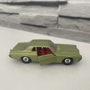 Lesney Matchbox Series No. 62 Mercury Cougar Diecast Car - Picture 1 of 6