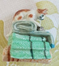 Cornelissen Miniatur Porzellan Figur Katze 4,5x3cm Neu