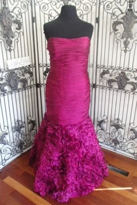 VESTIDO DE NOVIA A475 JOVANI 38728 FUCSIA TALLA 18 MARFIL $699 Foto 1 de 4