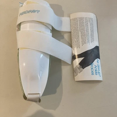 Soporte de tobillo Aircast Air-Strirup derecho estándar nuevo Foto 1 de 4