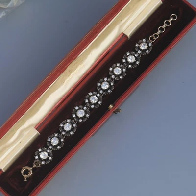 Armband Golden Gealtert Blumen- Kristall Retro Vintage Stil Class Ehe SZ1 - Bild 1 von 4