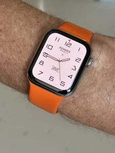 Apple Watch HERMES series 6 44mm GPS  + Cellular . Silver Stainless Steel - Picture 1 of 5