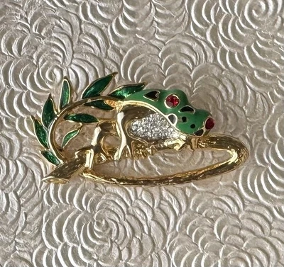 Broche pin esmalte rana vintage esmalte sobre metal Foto 1 de 4