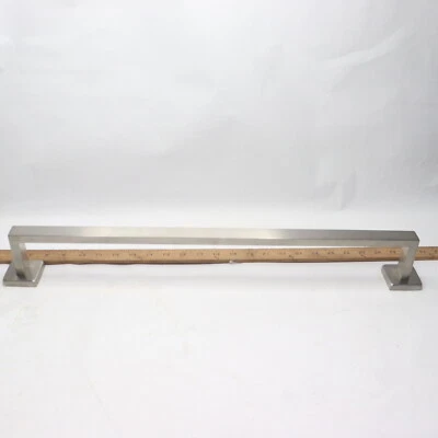 Towel Bar Satin Nickel 21-3/8" x 1" - Изображение 1 из 4