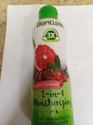 TropiClean Grapefruit & Sandalwood 2-in-1 Shampoo and Conditioner for Pets 20oz - Image 1 of 2