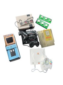 (5) RETRO Ornaments. SEGA / Dreamcast / Zelda Donkey Kong ALL TESTED AND WORK 