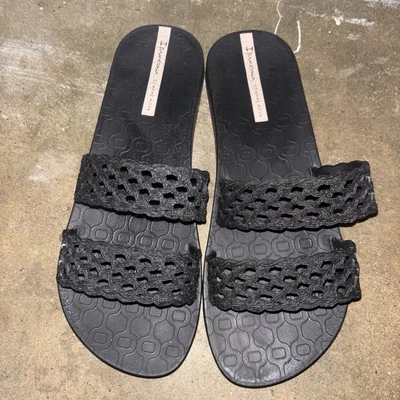 Ipanema Sempre Nova Sandals Size 7 Woman’s Black - Image 1 of 4