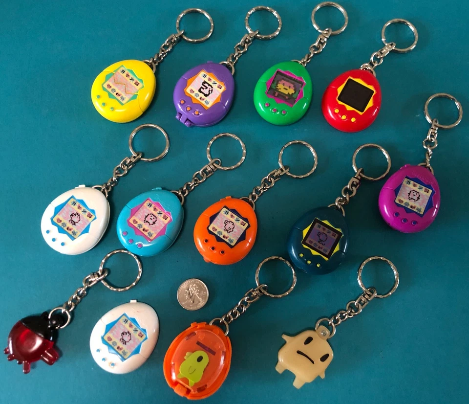 Tamagotchi Key Ring 1998 McDonald's Happy Meal Toy USED - Image 1 of 1