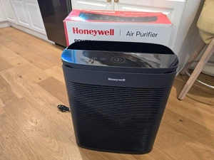 Honeywell PowerPlus HEPA Air Household Home Purifier Extra-Large Room HPA3300B - Picture 1 of 4