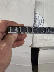 NOS 1977-1991 GM NOS Radiator Grille Plate EMBLEM Buick LeSabre Century Electra  - Picture 1 of 9
