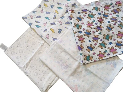 Lote 4 mantas de franela vintage dinosaurios osos ovejas  Foto 1 de 4
