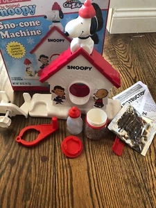 Neu im Karton Cra-Z-Art Snoopy Sno-Cone Maschine - Bild 1 von 11