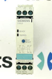 SIEMENS 3RN1011-1CB00 Thermistor Motor Protection Relay - Picture 1 of 8