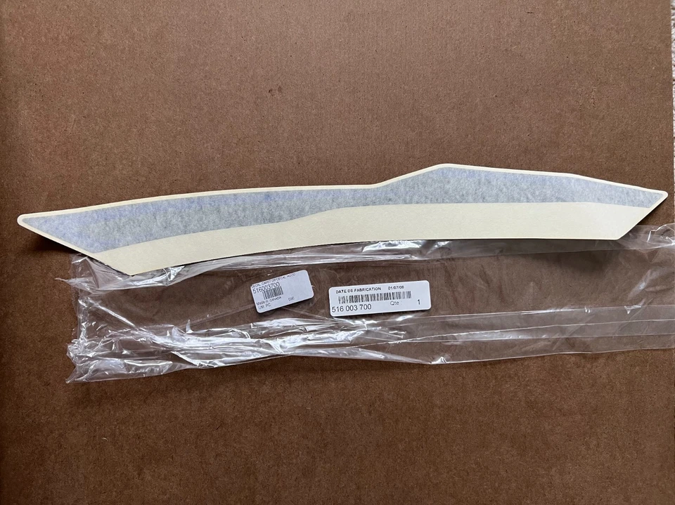 2009 Ski Doo Summit X 600 HO E-TEC Right Hand Hood Decal 516003700 - Imagem 1 de 1