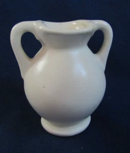 VINTAGE U S A POTTERY MINIATURE 2-1/2" CREAM IVORY COLOR URN VASE - Picture 1 of 5