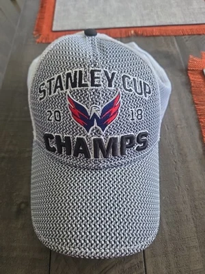 Chapéu Snapback Fanatics Pro Stanley Cup 2018 Champs Washington Capitals NHL EUC MUITO BOM ESTADO - Imagem 1 de 4